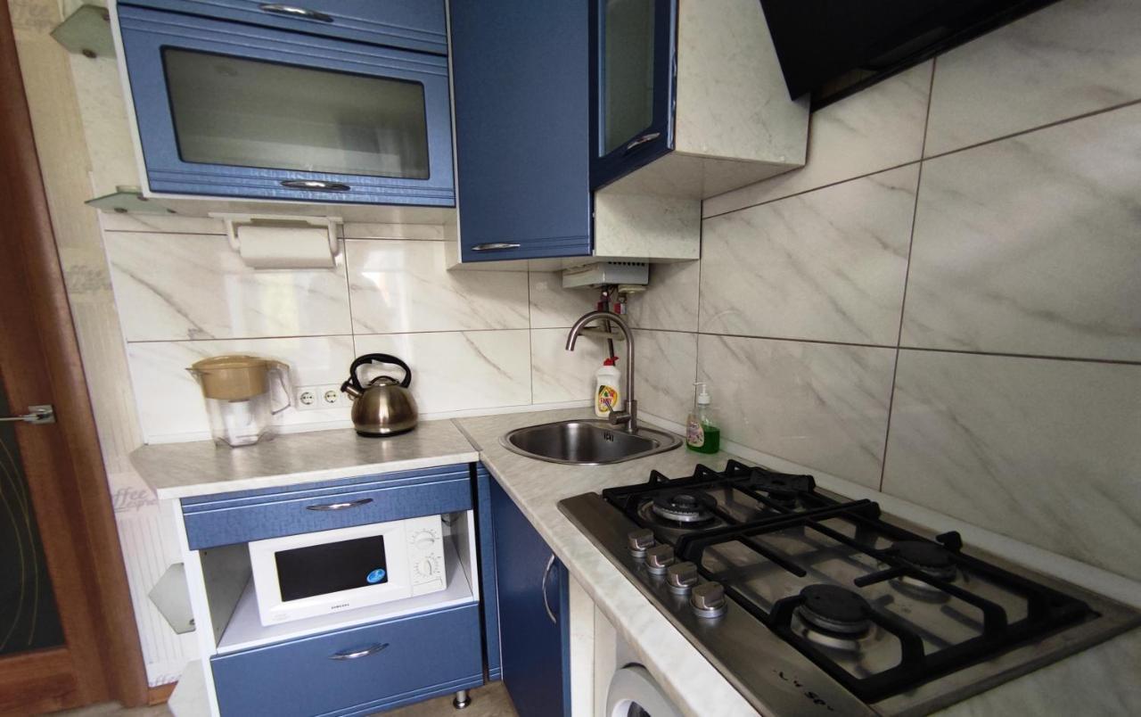 קריבוי רוג Двухкомнатные Апартаменты Центр Mystetsʹka 3 Kr Apartments מראה חיצוני תמונה