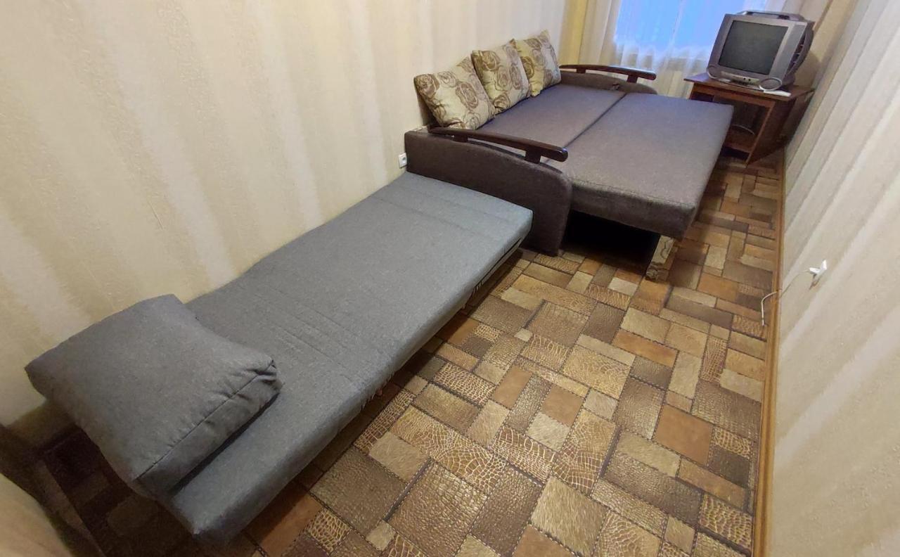 קריבוי רוג Двухкомнатные Апартаменты Центр Mystetsʹka 3 Kr Apartments מראה חיצוני תמונה